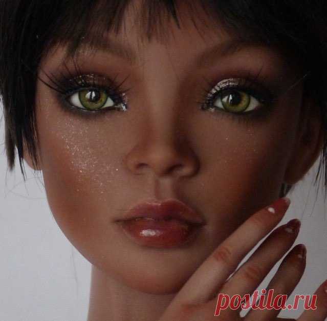 Lezedi dark tan.