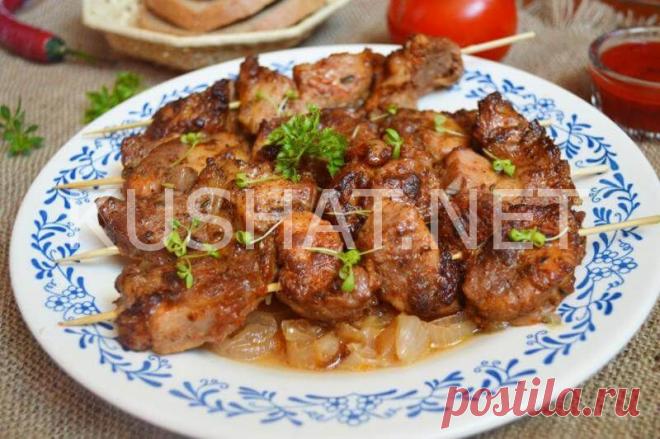 Шашлык на луковой подушке в духовке. Пошаговый рецепт с фото - Кушать нет