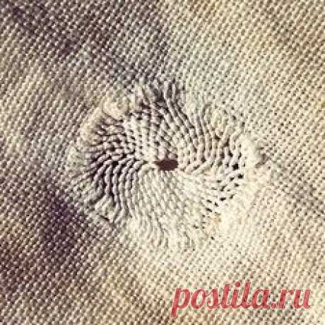 French Mending ~ how beautiful. One might want a hole to repair just so it can look like this! AJ