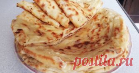 Перекус из лепешек которые улетают со стола! #чемпионатмира #россия - пошаговый рецепт с фото. Перекус из лепешек которые улетают со стола-нежные ,мягкие и семья вся сыта, а вот на второй день врядли вам что то останется))))))))) Давайте перекусим вместе простыми но такими вкусными лепешками!!!