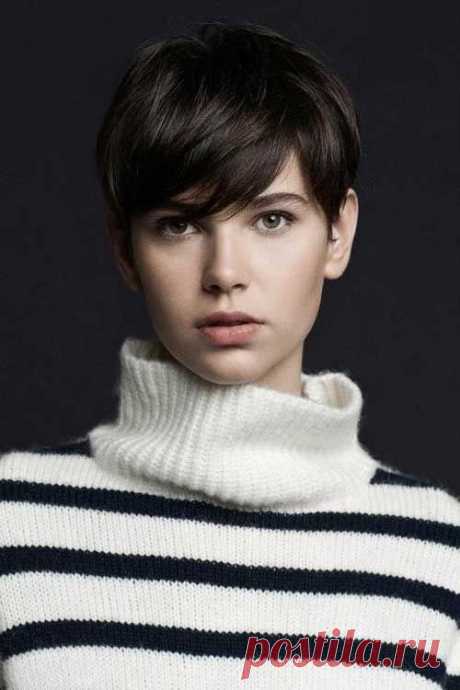Winter-Hairstyles-Easy-Short-Pixie-Hair-Cut.jpg (500×750)