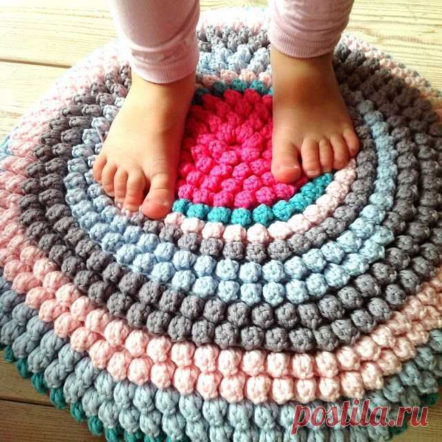 Haken bij Saar en Mien: Tutorial tulpsteek kussen