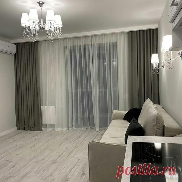 Кухня-студия + 2 спальни.