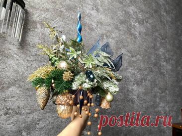 ✨ Новогодний букет — стильная альтернатива ёлке!
Он создаёт праздничное настроение, оставаясь при этом минималистичным, экологичным и идеально вписывающимся в современные интерьерные тренды. 🎄💐
Если хотите праздник со вкусом — выбирайте букет, который говорит сам за себя. ✨🕯️ #новыйгод #декор #флористика