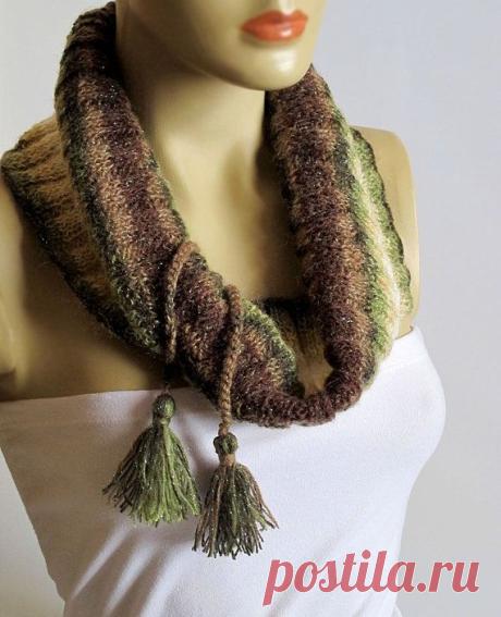 The Chunky Cowl Neckwarmer Scarf multicolor scarf by selenayy