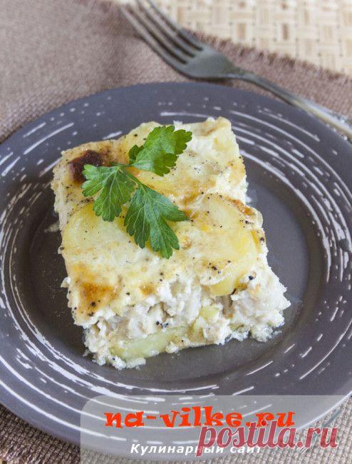 Картофельная запеканка с рыбой хек - рецепт с фото