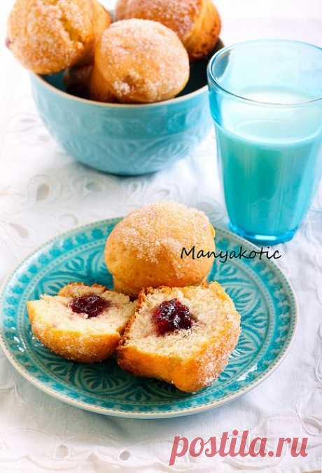 Jam doughnut muffins (маффины со вкусом пончиков с джемом)