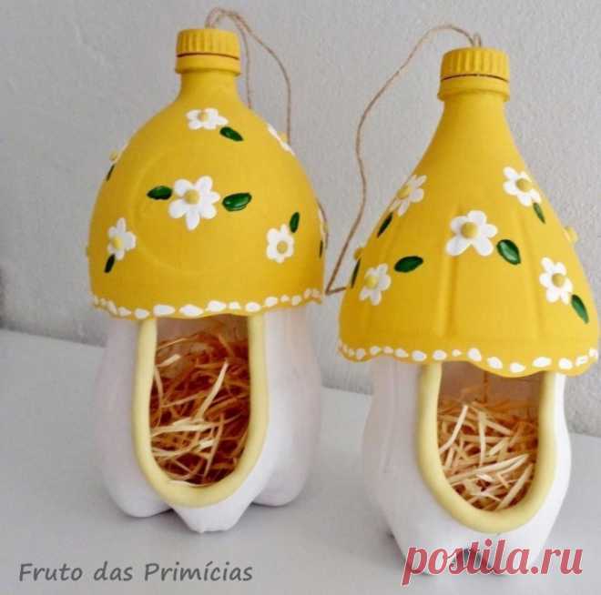 Домики для птичек из пластиковых бутылок