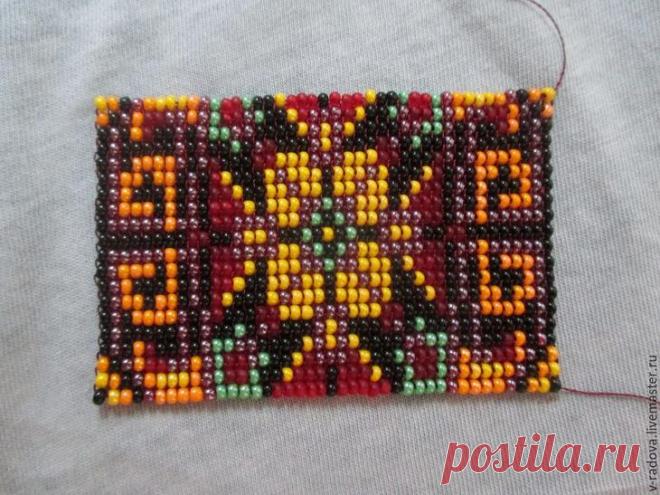 Бисерное ткачество: создаем красочный гердан