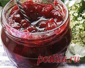 Варенье из клюквы.
