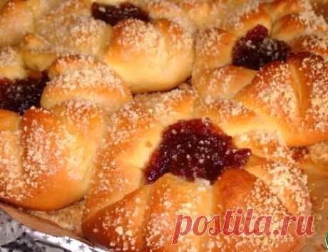 Булочки с джемом.Ах какая вкусняшка!