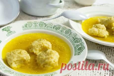 Диетический куриный бульон с рисовыми клецками — Ботаничка