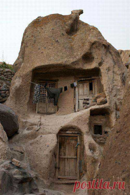 700-летний дом в Иране / Facebook