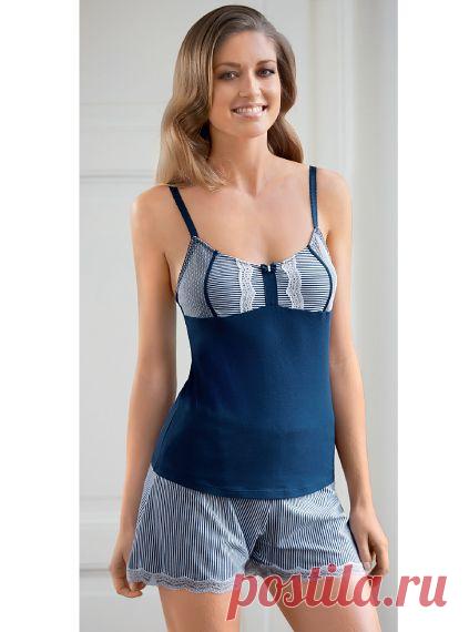 МАЕЧКА
Удобный крой. Лиф маечки имеет V-образный вырез, декорирован кружевной сеточкой и эластичной тесьмой. Регулируемые бретели.
ШОРТИКИ
Комфортный свободный крой. Шортики имеют резинку и дополнительную шнуровку на поясе.