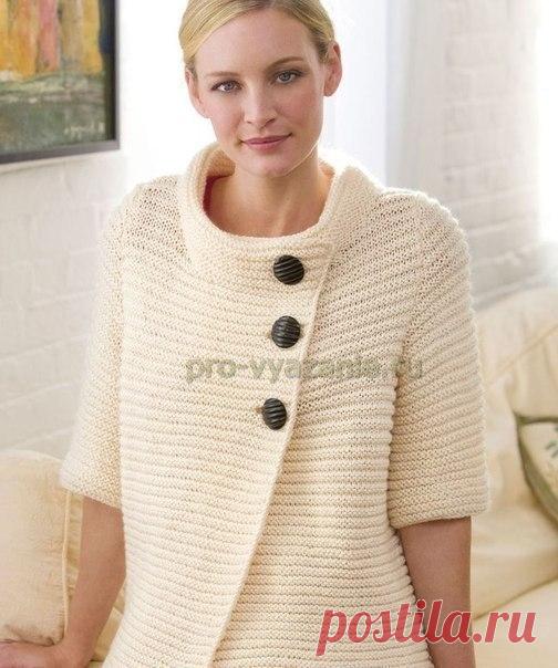 Нежный кардиган спицами