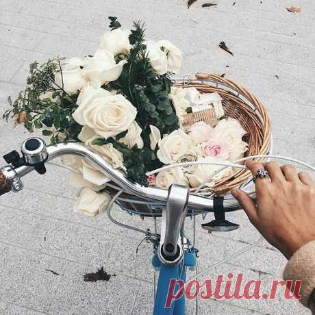 Bom diaaa, amores!!! 💐 Um lindo sábado pra vocês!!! 😚😘