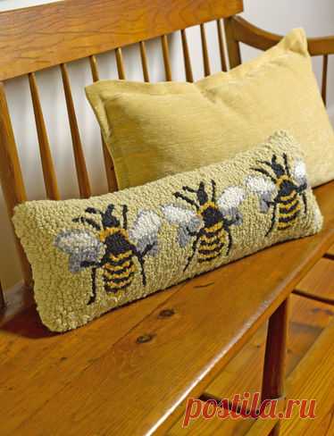 Bumblebee Hooked Wool Pillow | Gardener's Supply