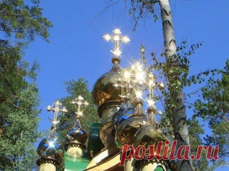 НЕ ПОДНИМАЙ РУКИ, ЧТОБ ОТОМСТИТЬ, Не распускай язык, чтоб им злословить, Прости тогда, когда не можешь и простить, Не надо сердце в суете неволить.

Давно пора нам знать или понять, Что наша ЖИЗНЬ? Она всего мгновение, Пройдут года и не вернешь их вспять, А сердце мучат раны прегрешений.

Но веришь ты, что ПРОМЫСЕЛ БЛАГОЙ, Тебя к молитве приведет усердной, И ты раскаявшись, вернешь себе ПОКОЙ, В ЛЮБВИ К ДРУГИМ ты обретешь СПАСЕНИЕ!

Игумен Даниил (Ирбитс)﻿