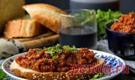 БАКЛАЖАННАЯ ИКРА. САМАЯ ПРОСТАЯ И ВКУСНАЯ.