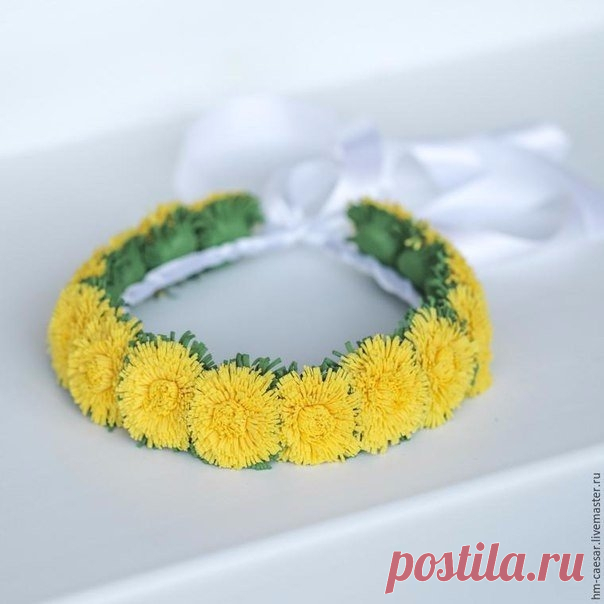 Ободок из одуванчиков.