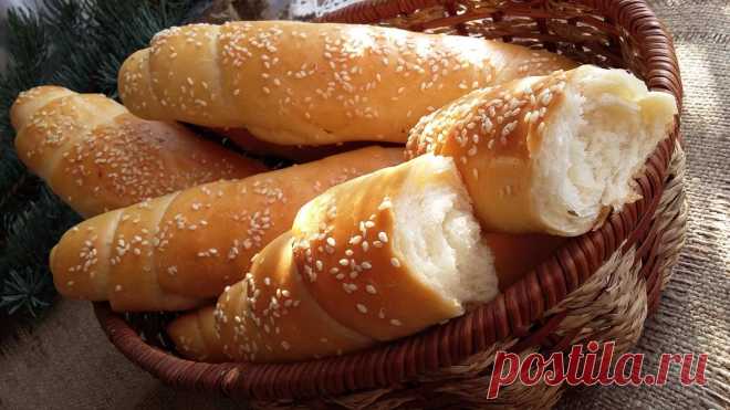 Вкусные хлебные булки с хрустящей корочкой...