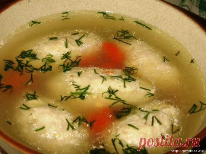 Бульон с куриными галушками