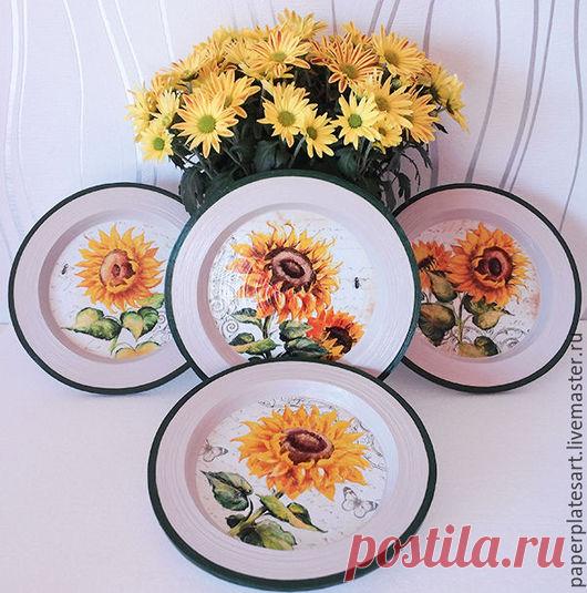 Купить Подсолнухи, набор из 4-х тарелочек - желтый, панно на стену, панно настенное, тарелка ручной работы, тарелки декоративные, панно для кухни, панно для интерьера, декор для интерьера, декоративное панно, подсолнухи, набор для кухни
