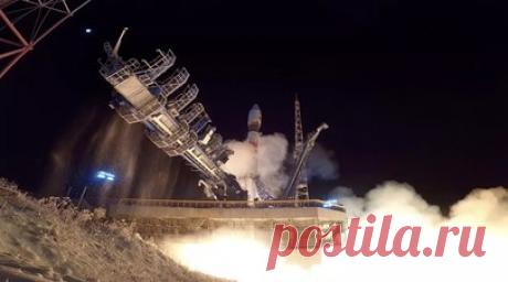 «Перспективная схема»: как в России реализуются проекты в сфере многоразовых космических запусков. Военно-космическая академия имени А.Ф. Можайского разработала схему верхней ступени ракеты-носителя, которая позволяет использовать дорогостоящие элементы силовой установки несколько раз. Уникальная технология позволит существенно удешевить запуски космических аппаратов и одновременно усовершенствовать сами ракетные двигатели. В настоящее время в России разрабатывается несколько вариантов…