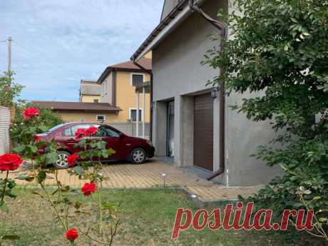 Продам дом на Новом Бугово недалеко от моря в Черноморске!
Предлагаемый к продаже дом в жилом массиве Новое Бугово на 10-ти сотках земли, правильной формы