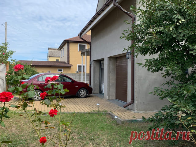 Продам дом на Новом Бугово недалеко от моря в Черноморске!
Предлагаемый к продаже дом в жилом массиве Новое Бугово на 10-ти сотках земли, правильной формы