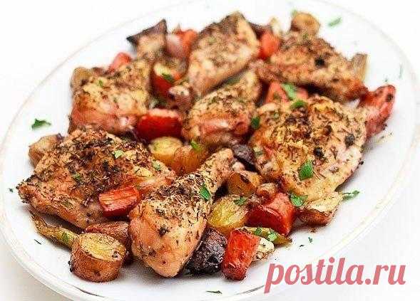Запеченная курица с овощами