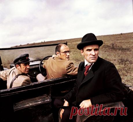 Свой среди чужих, чужой среди своих (1974)