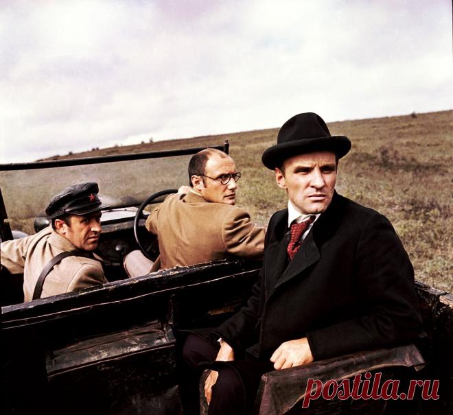 Свой среди чужих, чужой среди своих (1974)