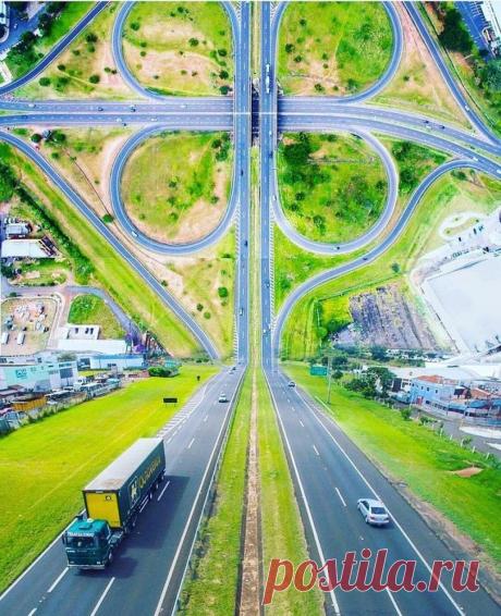 20 фотографий без фотошопа, где реальность граничит с иллюзией