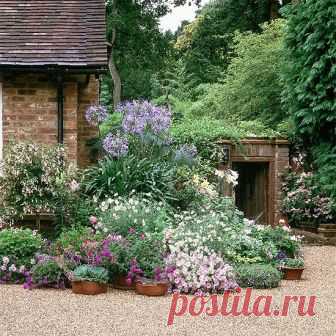 Garden design ideas for grassless spaces | Ideal Home Don’t have the luxury of a lawn? Be inspired by these gorgeous grassless garden design ideas
