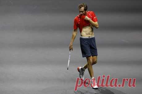 Даниил Медведев выиграл турнир ATP. Российский теннисист Даниил Медведев выиграл турнир Ассоциации теннисистов-профессионалов (ATP) в Роттердаме. В решающем матче 27-летний спортсмен оказался сильнее итальянца Янника Синнера. Встреча завершилась со счетом 5:7, 6:2, 6:2. Медведев выиграл первый турнир в текущем сезоне.