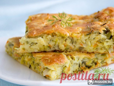 Диетическая шарлотка с капустой и морковью