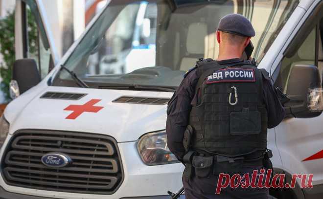 В драке на пляже в Подмосковье спасателя ранили ножом. На пляже у одного из карьеров в городе Дзержинском в Подмосковье произошла массовая драка с применением холодного оружия, ранение получил спасатель, сообщила пресс-служба МВД по Московской области.