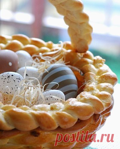 ПЛЕТЕНАЯ ПАСХАЛЬНАЯ КОРЗИНКА ИЗ ДРОЖЖЕВОГО ТЕСТА
