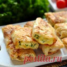 Жареный лаваш с сыром – нереальная вкуснятина за 10 минут практически «из ничего» - Пошаговый рецепт с фото |  Закуски Готовим жареные трубочки из тонкого армянского лаваша. В качестве начинки используем три вида сыра и зелень. Чтобы лаваш стал мягче, каждый экземпляр