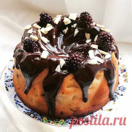 Умопомрачительный кекс с грушами и шоколадом