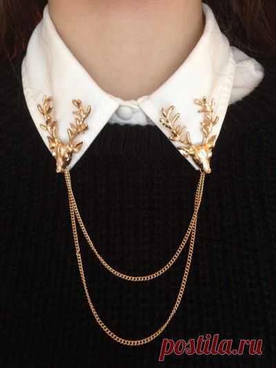 Gold reindeer collar clips with chain // #fashion #accessories