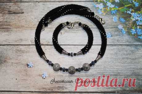 Жгут из бисера колье на шею ВИЗАВИ – купить в интернет-магазине на Ярмарке Мастеров с доставкой Жгут из бисера колье на шею ВИЗАВИ – купить или заказать в интернет-магазине на Ярмарке Мастеров | Жгут выполнен из качественного чешского бисера&hellip;