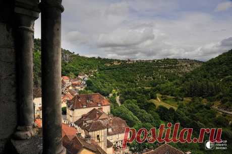 Рокамадур - деревня на уступах скалы. Франция - Путешествуем вместе