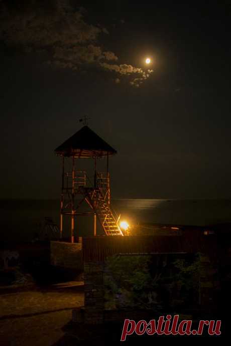луна