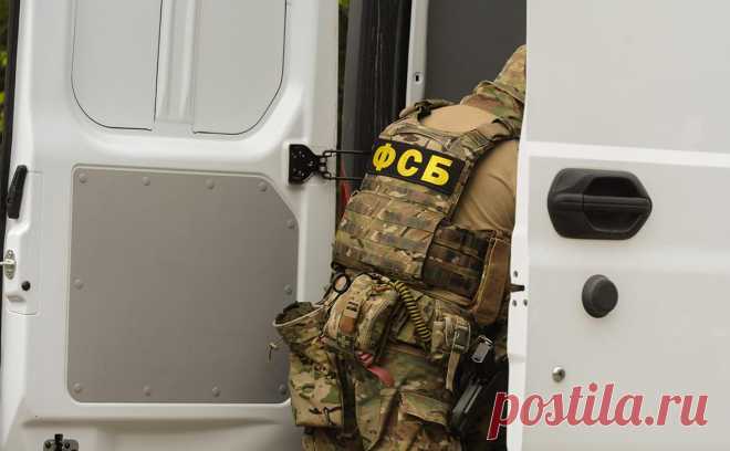 В Амурской области задержали мужчину за подготовку диверсии на Транссибе. Сотрудники УФСБ по Амурской области задержали местного жителя за подготовку диверсии на Транссибирской магистрали.