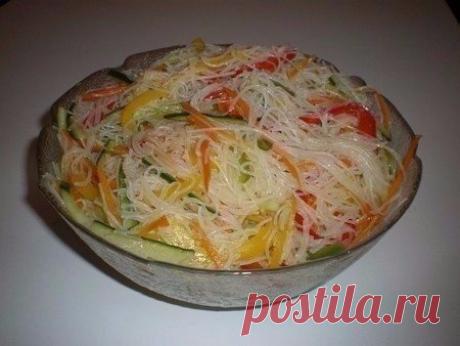 Салат Фунчоза с овощами / Кулинарное счастье