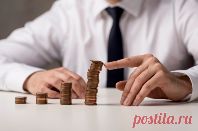 Число неплательщиков по кредитам достигло 21 млн человек в 2023 году. К концу сентября 2023 года общая сумма долгов, подлежащая взысканию с россиян, увеличилась до 2,9 трлн рублей.