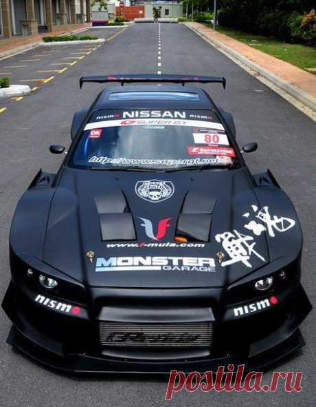 Просто гоночный Nissan Skyline R34. Монстр 😎 / Понимание бизнеса