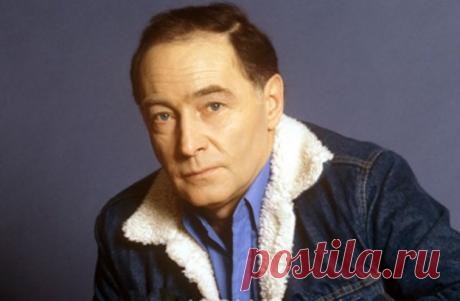 "Жена и дочь сделали меня несчастным!" Неожиданные подробности личной трагедии великого Вячеслава Тихонова